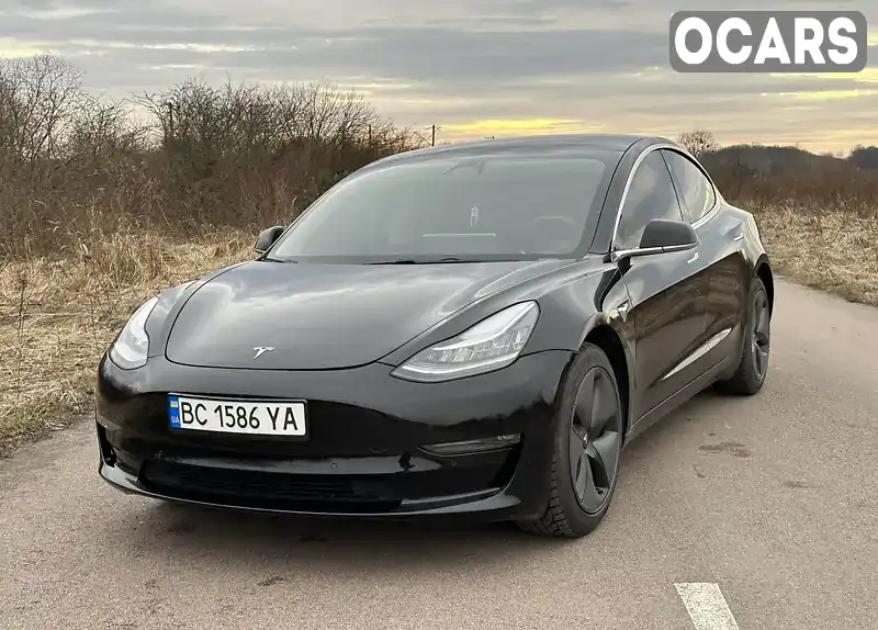 Седан Tesla Model 3 2019 null_content л. Автомат обл. Львівська, Львів - Фото 1/18