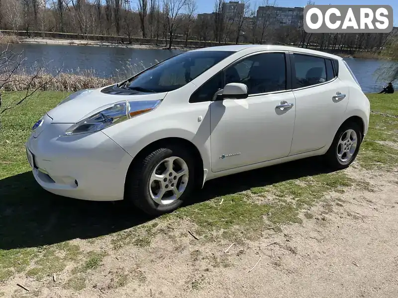 Хэтчбек Nissan Leaf 2015 null_content л. Автомат обл. Кировоградская, Кропивницкий (Кировоград) - Фото 1/15