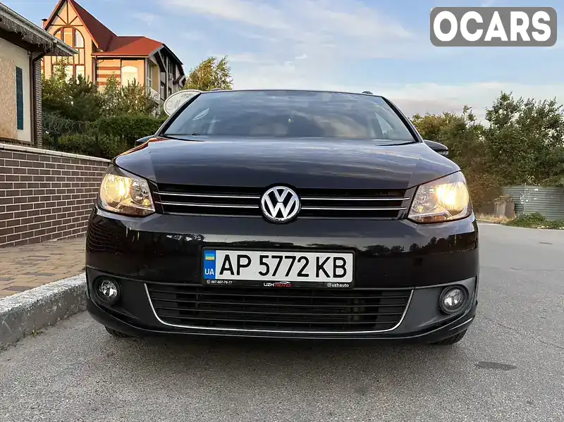 Минивэн Volkswagen Touran 2011 1.6 л. Ручная / Механика обл. Запорожская, Запорожье - Фото 1/21