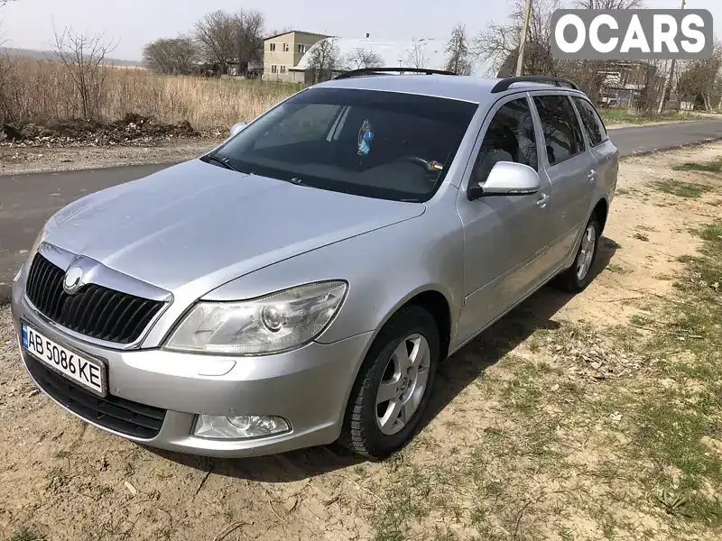 Универсал Skoda Octavia 2009 1.8 л. Ручная / Механика обл. Винницкая, Мурованные Куриловцы - Фото 1/12