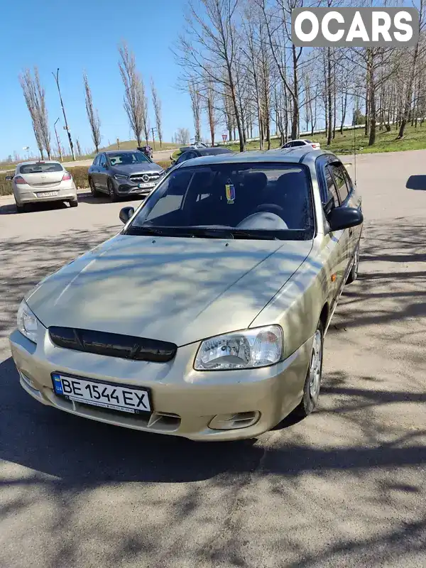 Седан Hyundai Accent 2000 1.34 л. Ручная / Механика обл. Николаевская, Южноукраинск - Фото 1/18