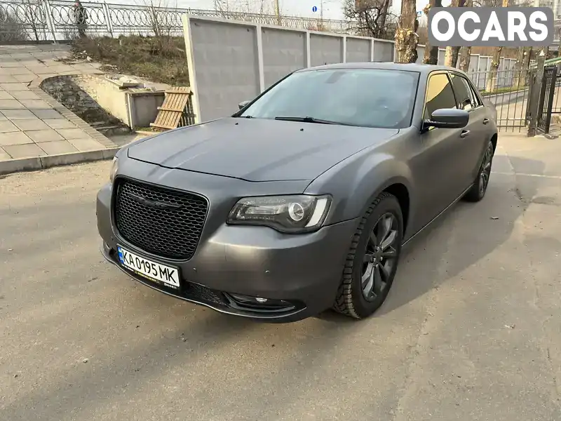 Седан Chrysler 300 2016 3.6 л. Автомат обл. Киевская, Киев - Фото 1/21