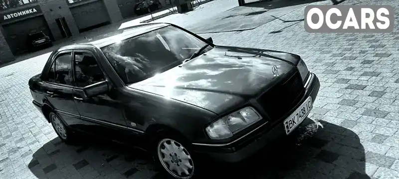 Седан Mercedes-Benz C-Class 1998 2.3 л. Ручная / Механика обл. Ровенская, Ровно - Фото 1/12