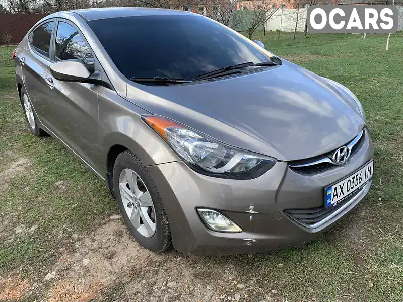 Седан Hyundai Elantra 2012 1.8 л. обл. Харківська, Харків - Фото 1/10