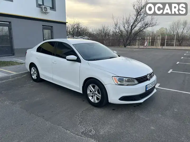 Седан Volkswagen Jetta 2014 1.98 л. Автомат обл. Київська, Бориспіль - Фото 1/21