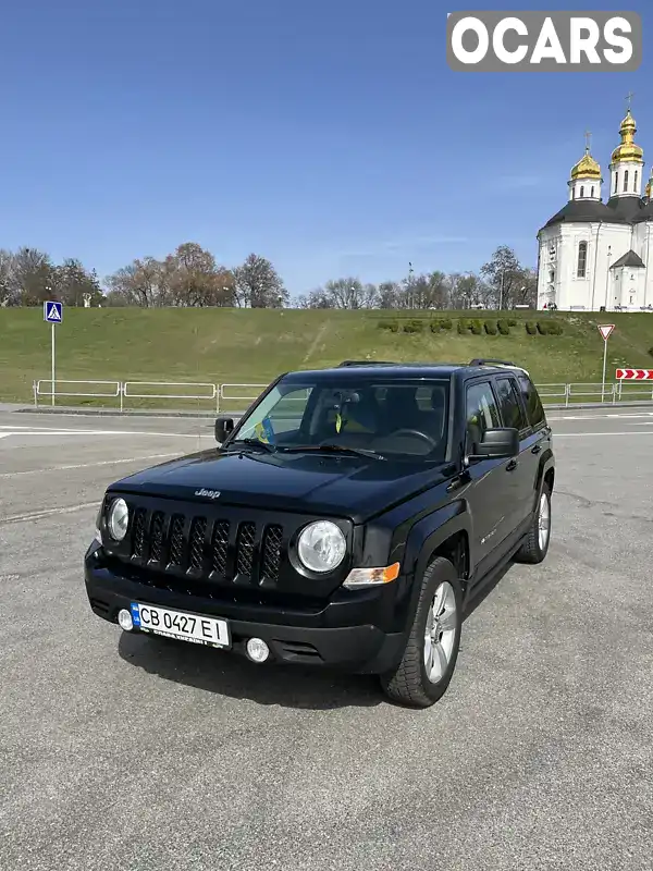 Внедорожник / Кроссовер Jeep Patriot 2016 2 л. Автомат обл. Черниговская, Чернигов - Фото 1/18