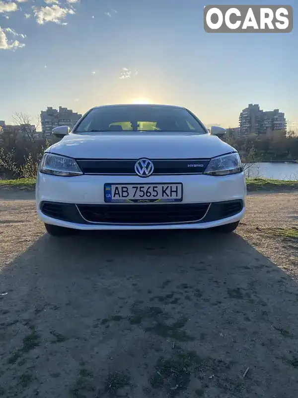 Седан Volkswagen Jetta 2013 1.4 л. Автомат обл. Днепропетровская, Днепр (Днепропетровск) - Фото 1/16