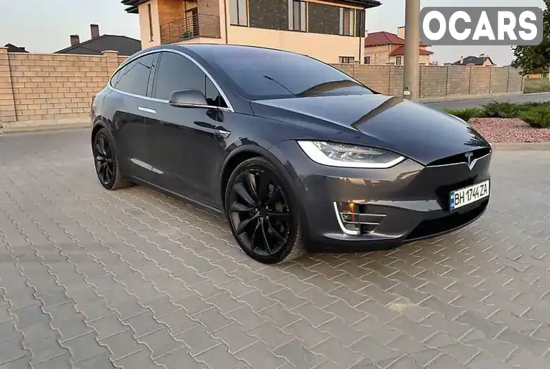 Позашляховик / Кросовер Tesla Model X 2016 null_content л. Автомат обл. Київська, Київ - Фото 1/21