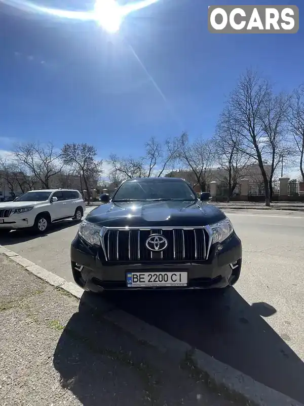 Внедорожник / Кроссовер Toyota Land Cruiser Prado 2019 4 л. Автомат обл. Николаевская, Николаев - Фото 1/8