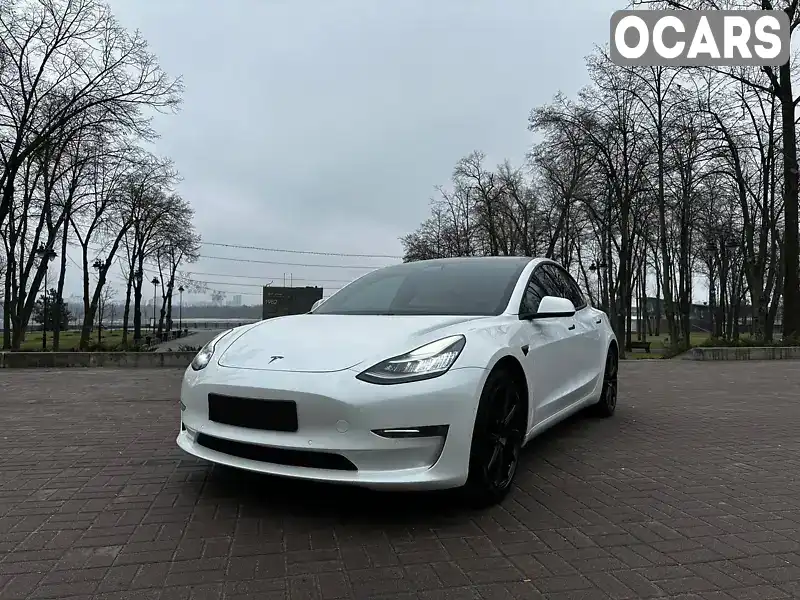 Седан Tesla Model 3 2020 null_content л. Автомат обл. Київська, Київ - Фото 1/18