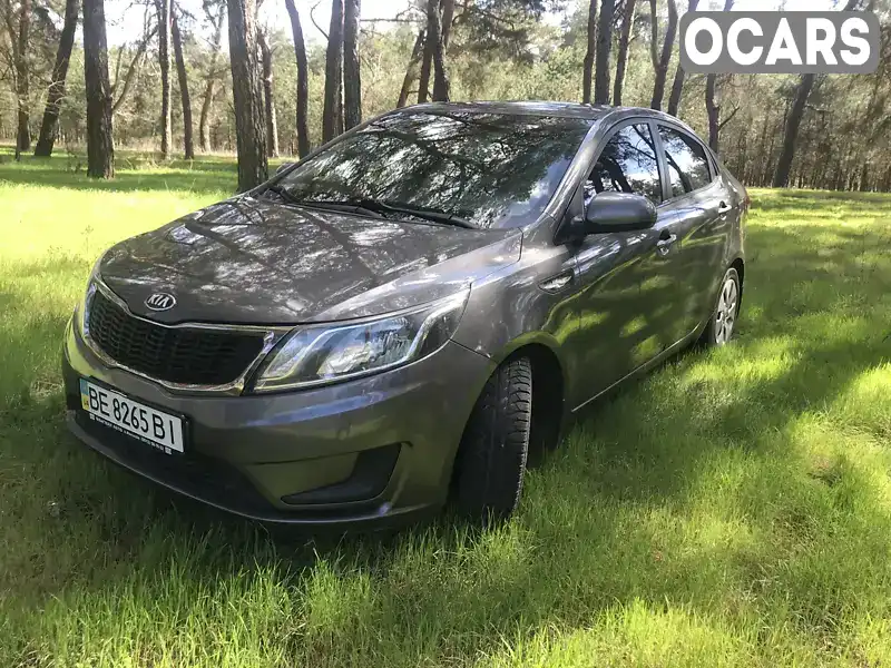 Седан Kia Rio 2013 1.4 л. Автомат обл. Миколаївська, Нова Одеса - Фото 1/13