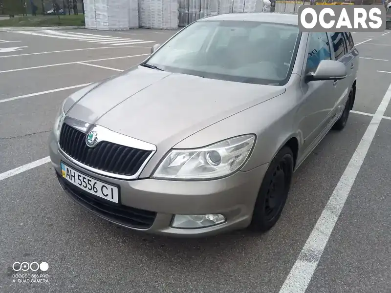 Універсал Skoda Octavia 2012 1.6 л. Робот обл. Київська, Київ - Фото 1/21