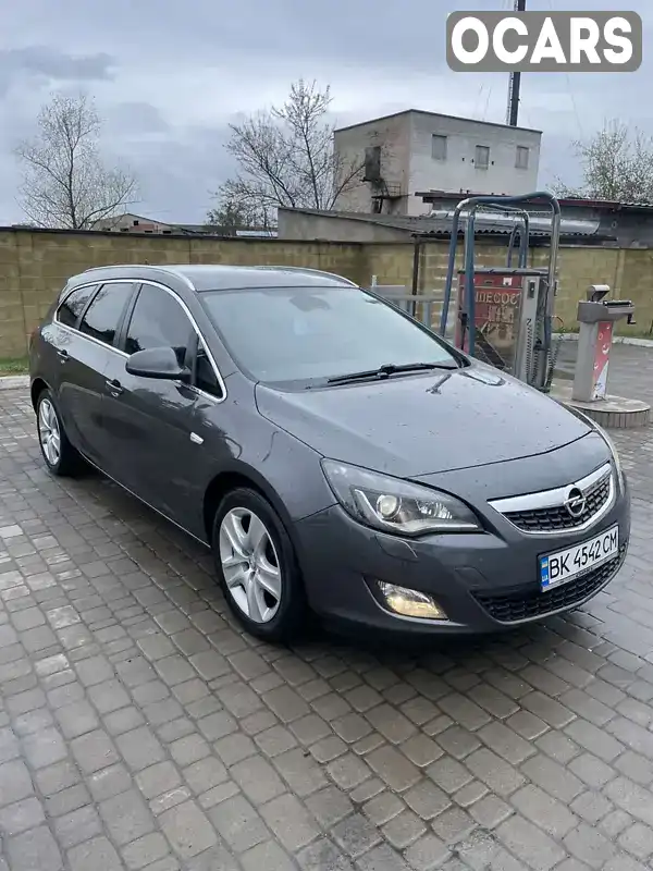 Універсал Opel Astra 2011 null_content л. Ручна / Механіка обл. Рівненська, Сарни - Фото 1/21