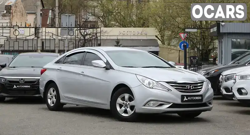 Седан Hyundai Sonata 2014 2 л. Автомат обл. Київська, Київ - Фото 1/21