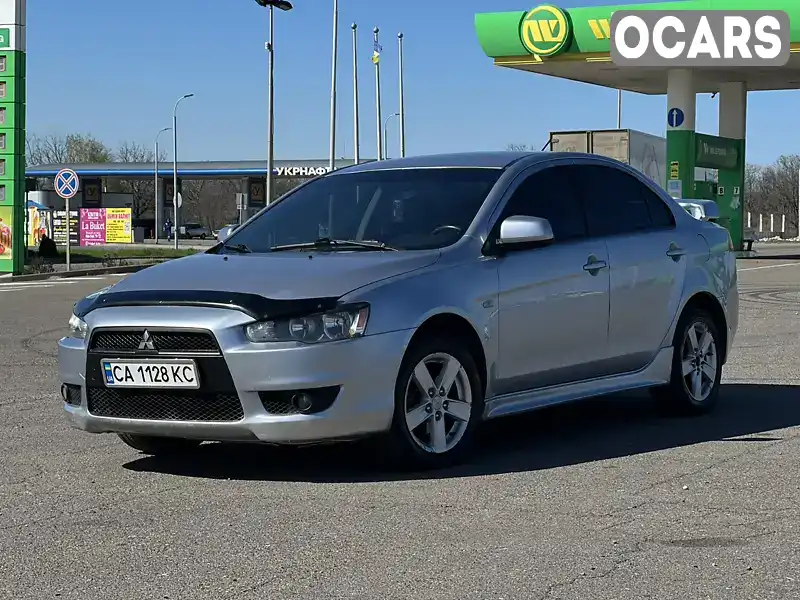 Седан Mitsubishi Lancer 2008 2 л. Ручная / Механика обл. Николаевская, Вознесенск - Фото 1/21