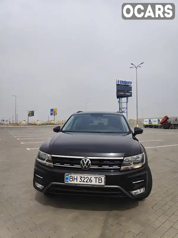 Внедорожник / Кроссовер Volkswagen Tiguan 2019 1.98 л. Автомат обл. Одесская, Одесса - Фото 1/18