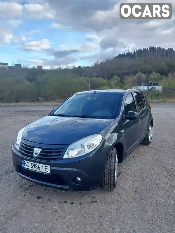 Хэтчбек Dacia Sandero 2010 1.2 л. Ручная / Механика обл. Львовская, Турка - Фото 1/20