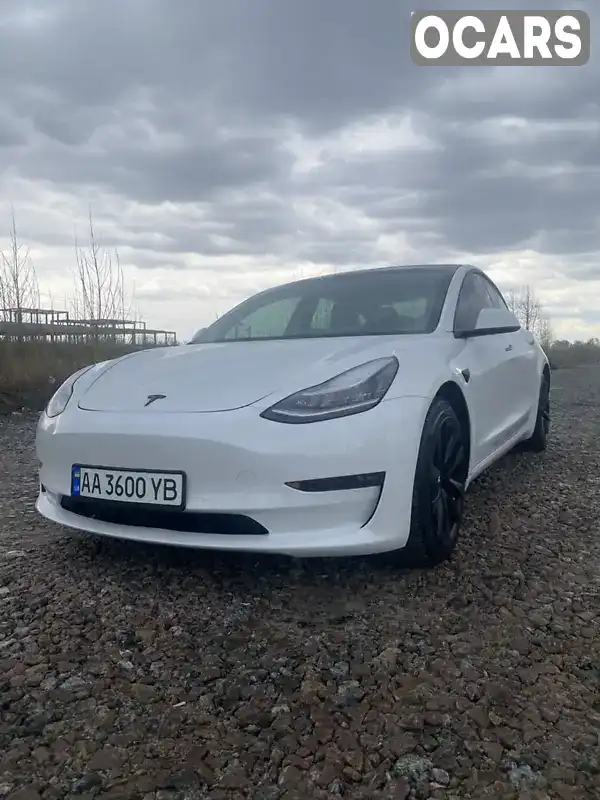 Седан Tesla Model 3 2019 null_content л. Автомат обл. Киевская, Киев - Фото 1/21