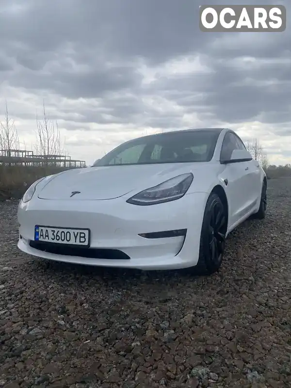 Седан Tesla Model 3 2019 null_content л. Автомат обл. Київська, Київ - Фото 1/21