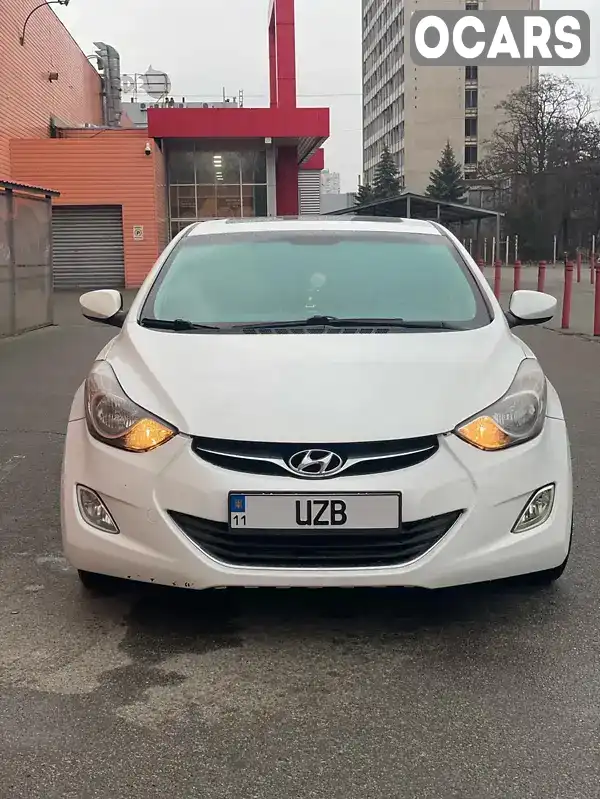 Седан Hyundai Elantra 2013 1.8 л. Автомат обл. Киевская, Киев - Фото 1/10