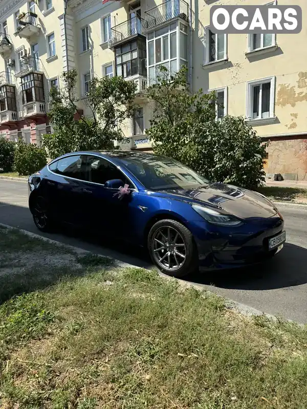 Седан Tesla Model 3 2018 null_content л. Автомат обл. Черниговская, Чернигов - Фото 1/15