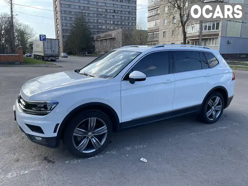 Позашляховик / Кросовер Volkswagen Tiguan 2019 1.98 л. Автомат обл. Дніпропетровська, Кривий Ріг - Фото 1/21