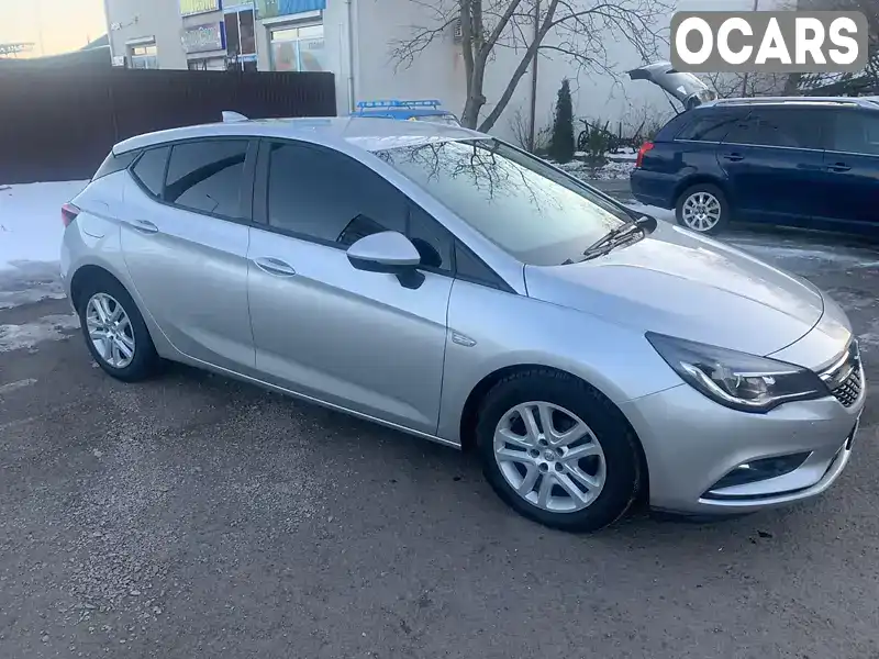 Хетчбек Opel Astra 2017 1.7 л. Ручна / Механіка обл. Закарпатська, Мукачево - Фото 1/13