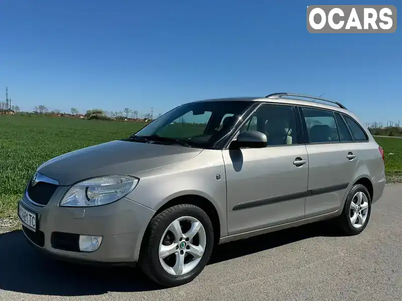 Универсал Skoda Fabia 2008 1.6 л. Ручная / Механика обл. Львовская, Стрый - Фото 1/21