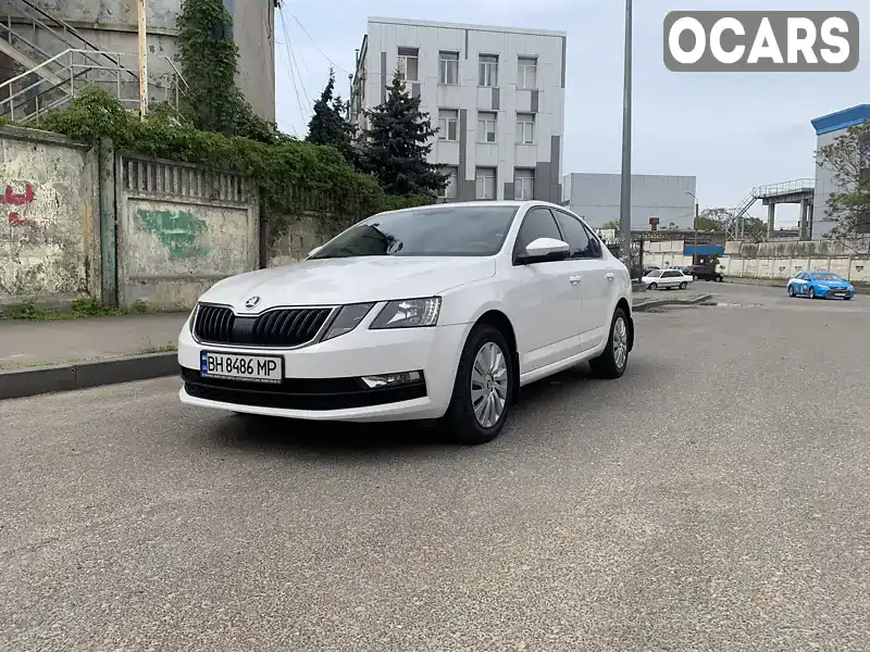 Ліфтбек Skoda Octavia 2019 1.4 л. Робот обл. Одеська, Одеса - Фото 1/21