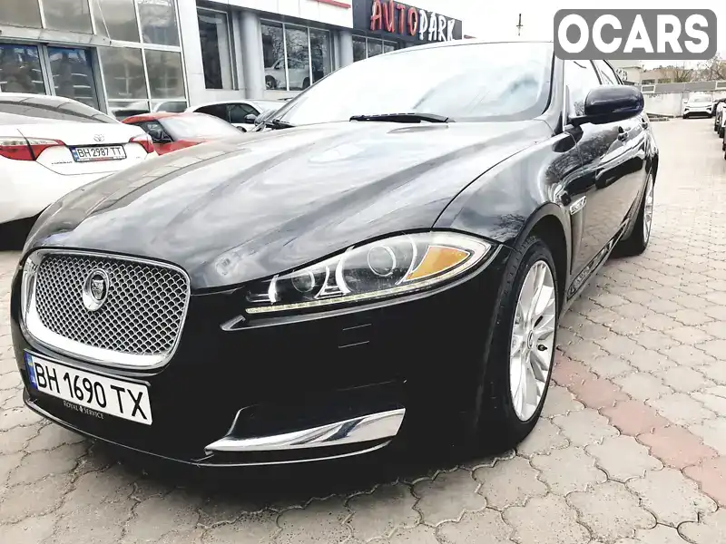 Седан Jaguar XF 2013 2 л. Автомат обл. Одесская, Одесса - Фото 1/21