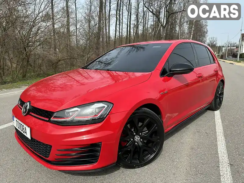 Хэтчбек Volkswagen Golf GTI 2016 2 л. Автомат обл. Киевская, Киев - Фото 1/21