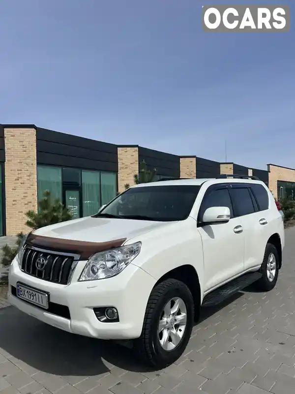 Внедорожник / Кроссовер Toyota Land Cruiser 2013 2.69 л. Автомат обл. Хмельницкая, Хмельницкий - Фото 1/21