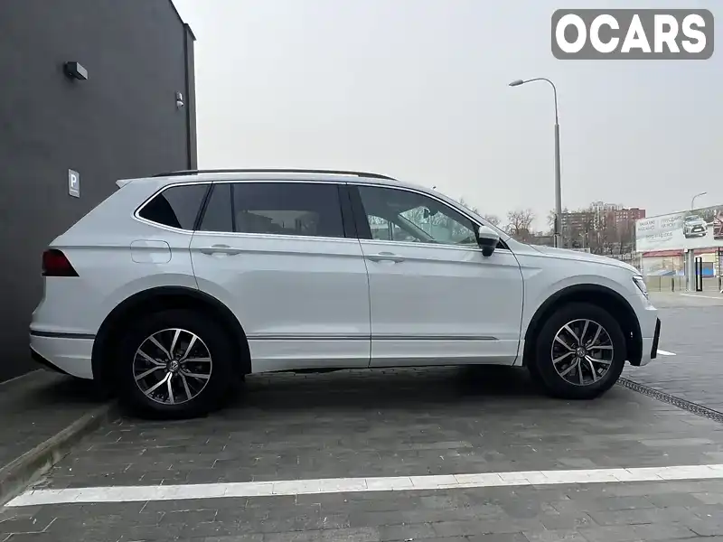 Внедорожник / Кроссовер Volkswagen Tiguan 2019 1.98 л. Автомат обл. Одесская, Одесса - Фото 1/21