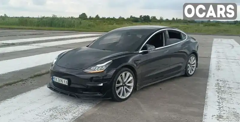 Седан Tesla Model 3 2019 null_content л. Автомат обл. Хмельницкая, Хмельницкий - Фото 1/21