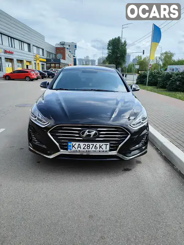 Седан Hyundai Sonata 2017 2 л. Автомат обл. Київська, Київ - Фото 1/21