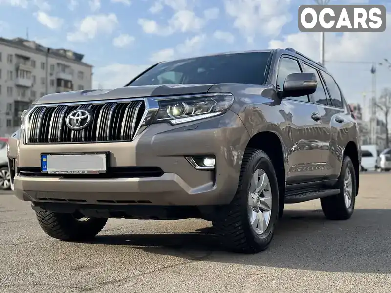 Позашляховик / Кросовер Toyota Land Cruiser Prado 2019 3.96 л. Автомат обл. Київська, Київ - Фото 1/21