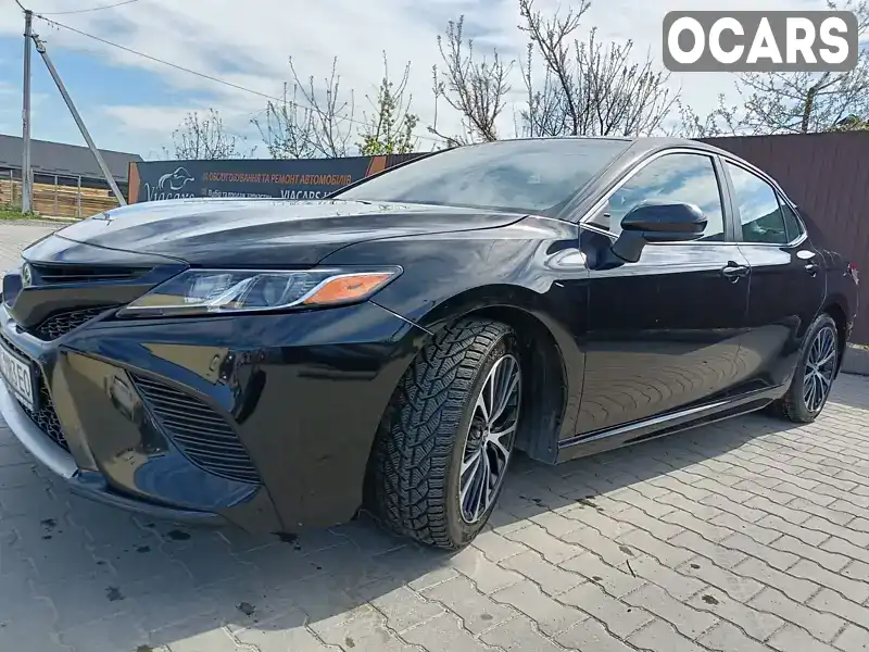 Седан Toyota Camry 2018 2.49 л. Автомат обл. Волынская, Луцк - Фото 1/21