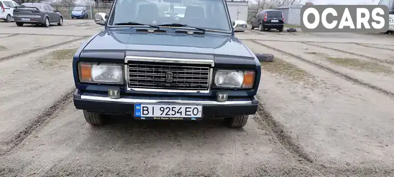 Седан ВАЗ / Lada 2107 2004 1.45 л. обл. Полтавська, Кременчук - Фото 1/7