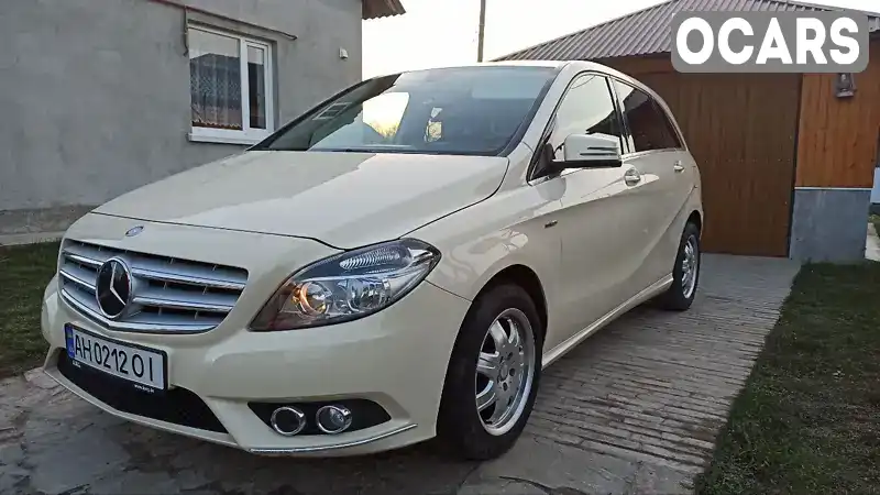 Хэтчбек Mercedes-Benz B-Class 2012 1.8 л. Робот обл. Тернопольская, Залещики - Фото 1/16