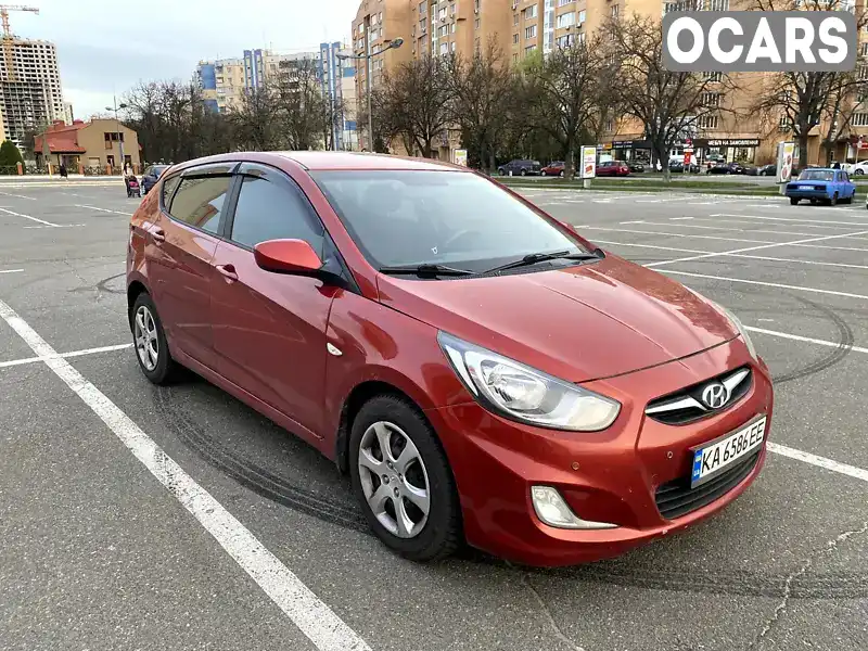 Хэтчбек Hyundai Accent 2013 1.4 л. Автомат обл. Киевская, Бровары - Фото 1/10