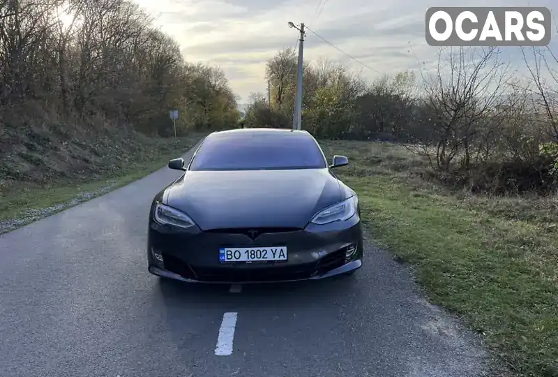 Лифтбек Tesla Model S 2018 null_content л. Автомат обл. Киевская, Киев - Фото 1/14