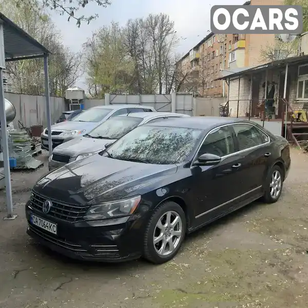 Седан Volkswagen Passat 2016 1.8 л. обл. Черкасская, Черкассы - Фото 1/3