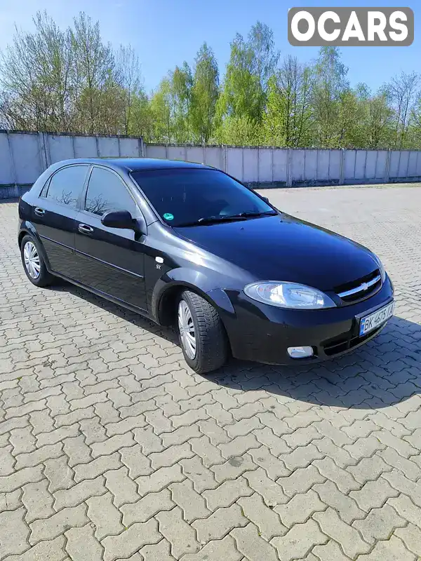 Хетчбек Chevrolet Lacetti 2004 1.6 л. Ручна / Механіка обл. Рівненська, Сарни - Фото 1/17