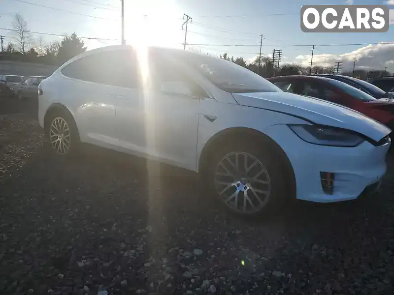 Внедорожник / Кроссовер Tesla Model X 2020 null_content л. Автомат обл. Черновицкая, Черновцы - Фото 1/11