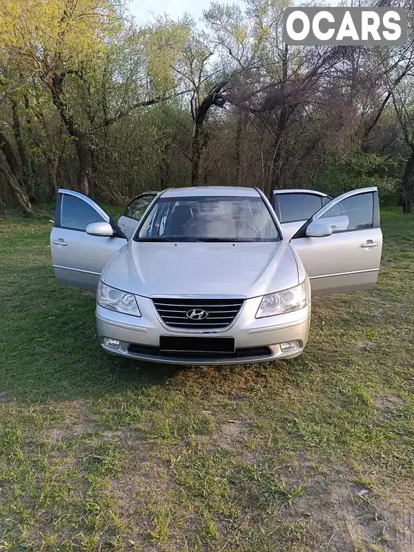 Седан Hyundai Sonata 2013 2 л. Автомат обл. Днепропетровская, Днепр (Днепропетровск) - Фото 1/9