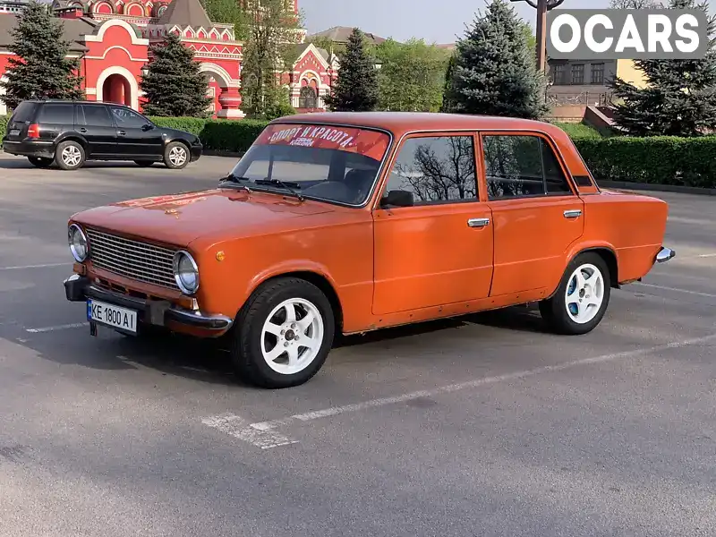 Седан ВАЗ / Lada 2101 1982 1.6 л. Ручная / Механика обл. Днепропетровская, Каменское (Днепродзержинск) - Фото 1/19