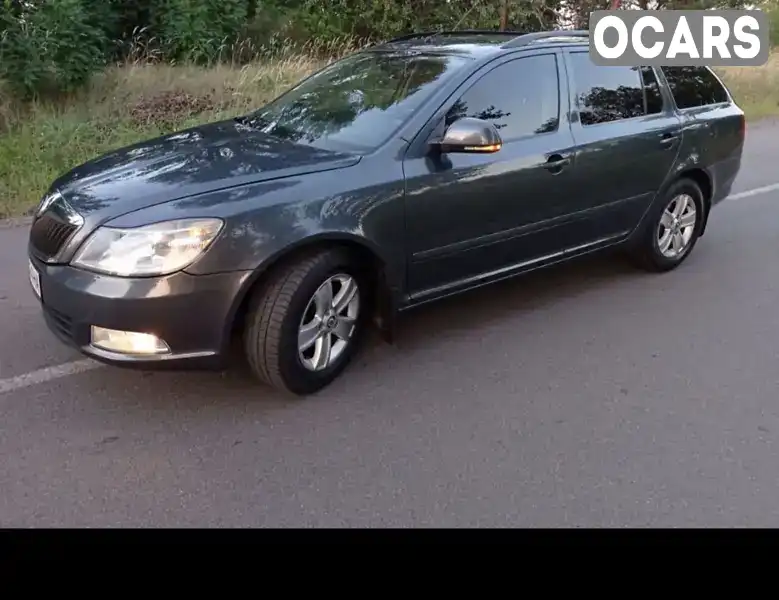 Универсал Skoda Octavia 2011 1.6 л. Ручная / Механика обл. Донецкая, Краматорск - Фото 1/10