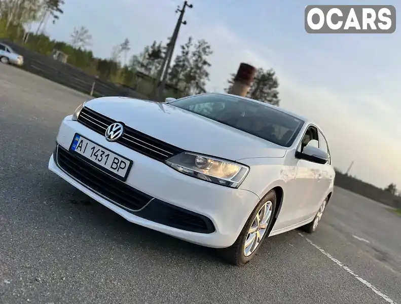 Седан Volkswagen Jetta 2013 2.48 л. Автомат обл. Киевская, Киев - Фото 1/21