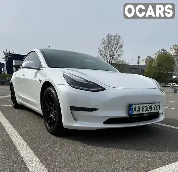 Седан Tesla Model 3 2019 null_content л. Автомат обл. Киевская, Киев - Фото 1/19
