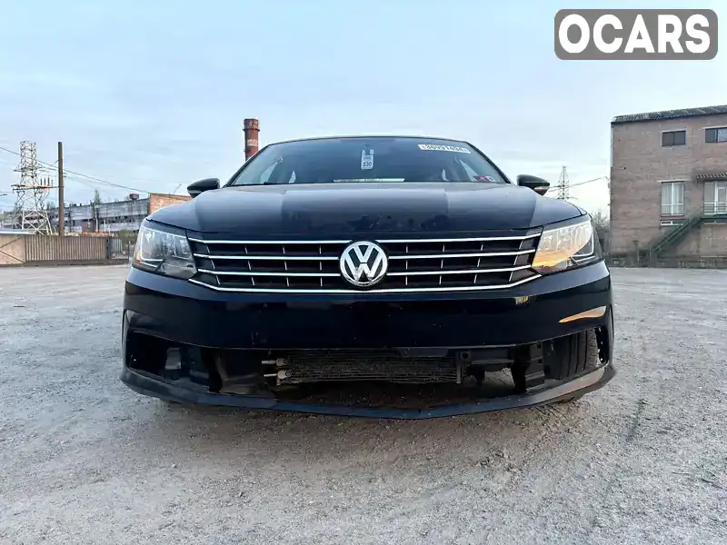 Седан Volkswagen Passat 2018 2 л. Автомат обл. Полтавська, Кременчук - Фото 1/11